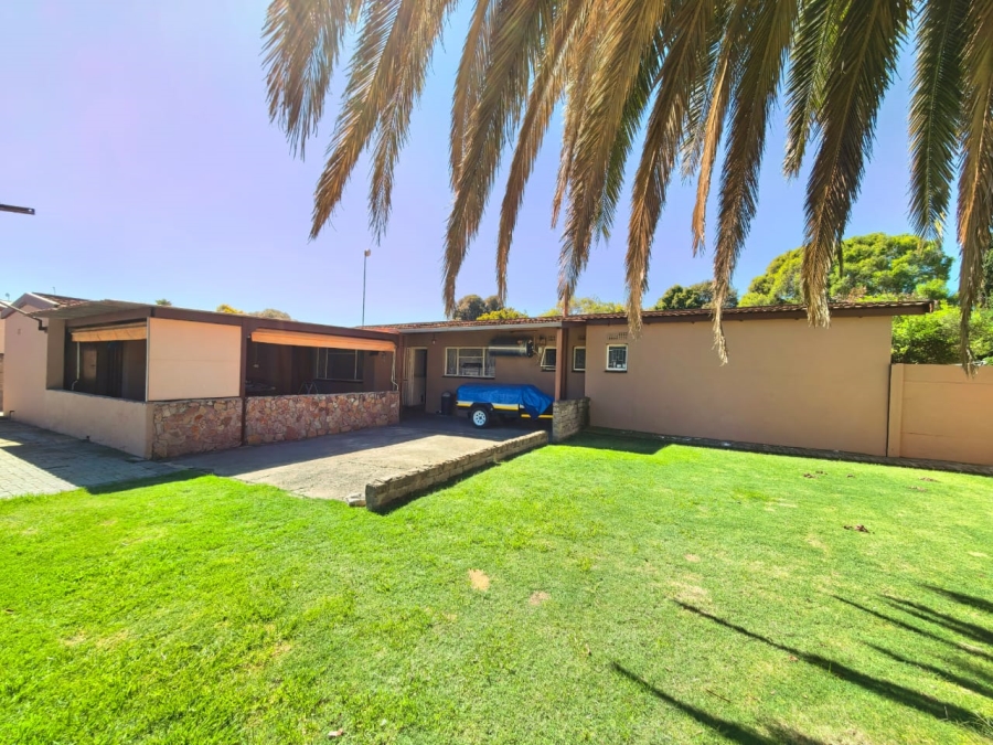 3 Bedroom Property for Sale in Sasolburg Ext 5 Free State